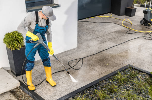 Why Choose Our Certified Pressure Washing Experts for Your Project Needs in Oakland, NE?